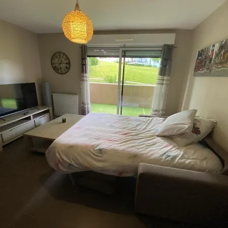 Appartement T2, Parking Prive, 2Km Plage Et Centre Saint-Jean-de-Luz